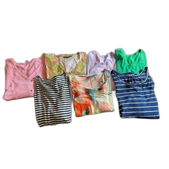 Bundle of 7 Women’s Spring/Summer Tops Junior XXL to Women's XL to 2X - Picture 1 of 8